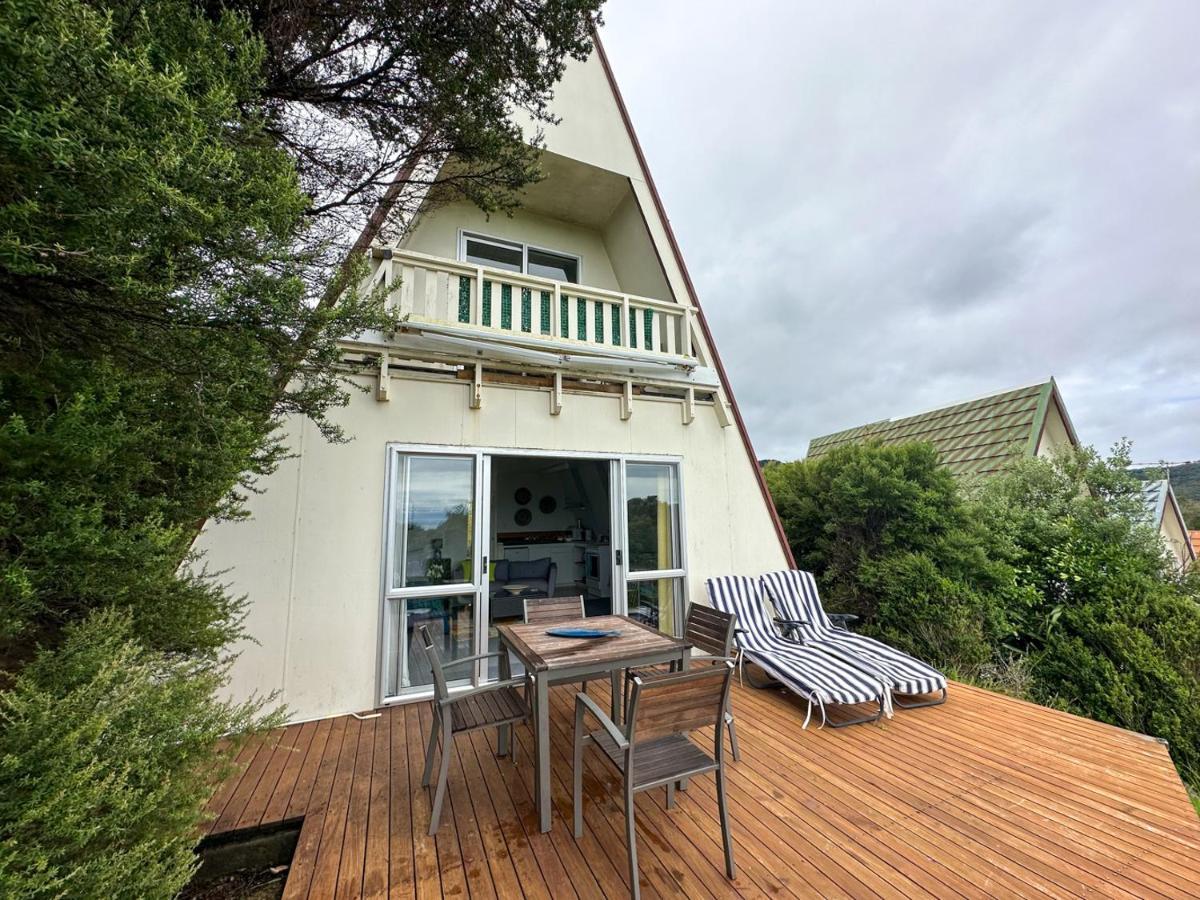 Pohutukawa Coastal Chalets Coromandel Екстериор снимка