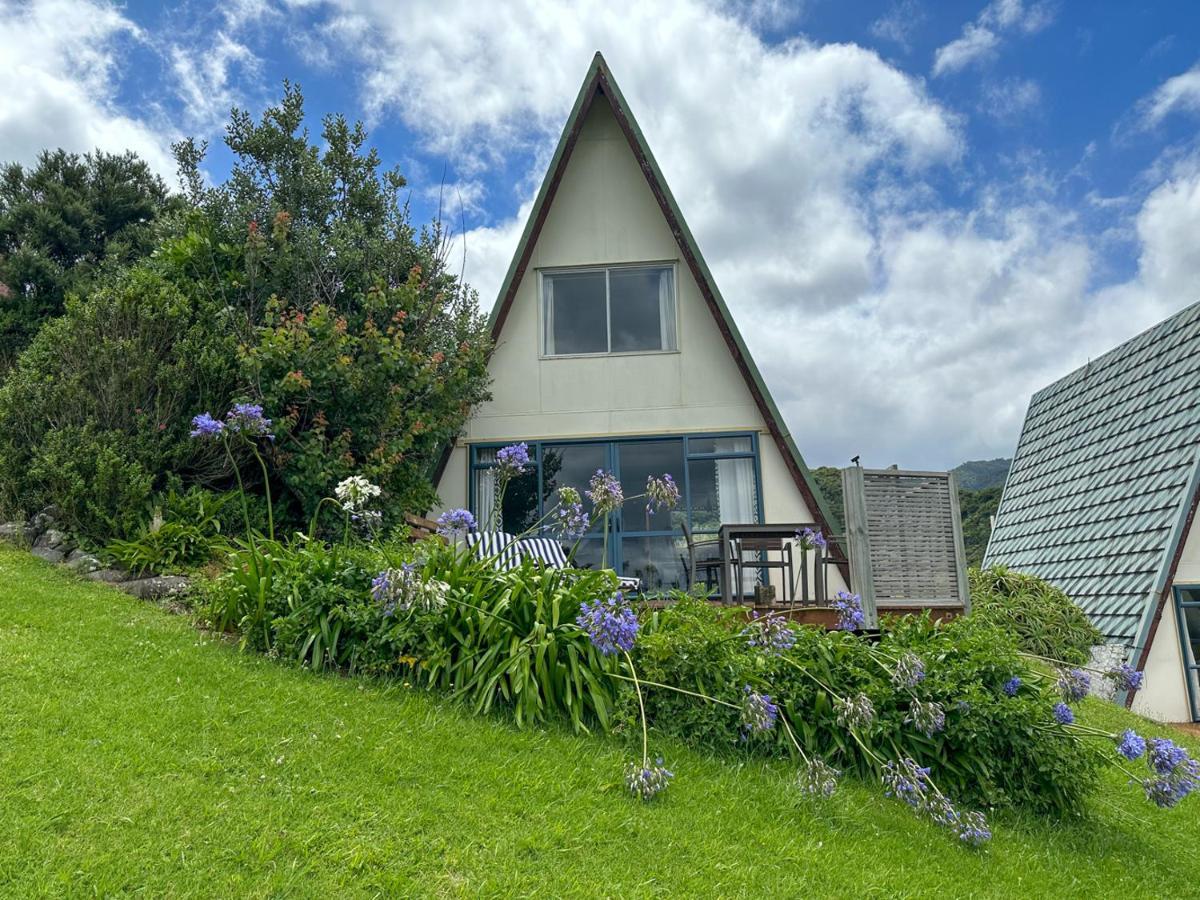 Pohutukawa Coastal Chalets Coromandel Екстериор снимка