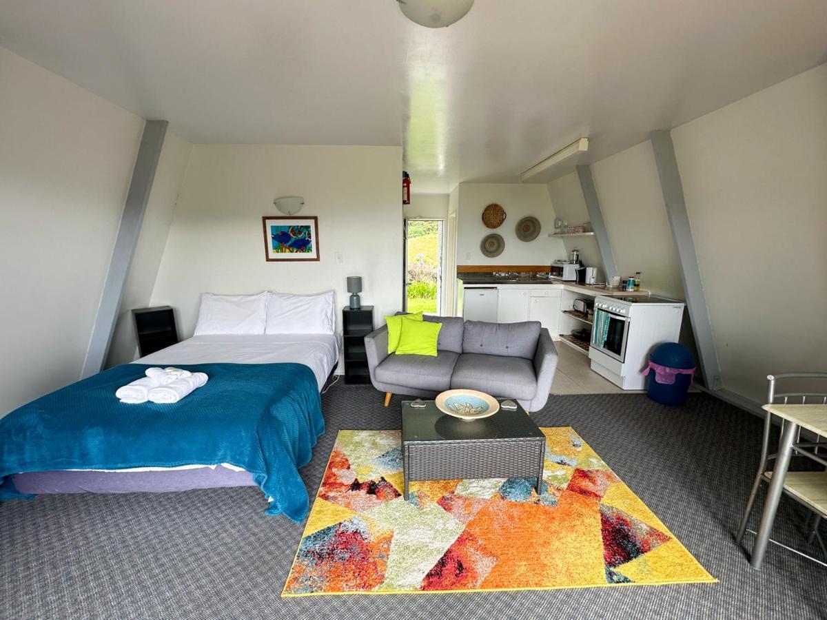 Pohutukawa Coastal Chalets Coromandel Екстериор снимка
