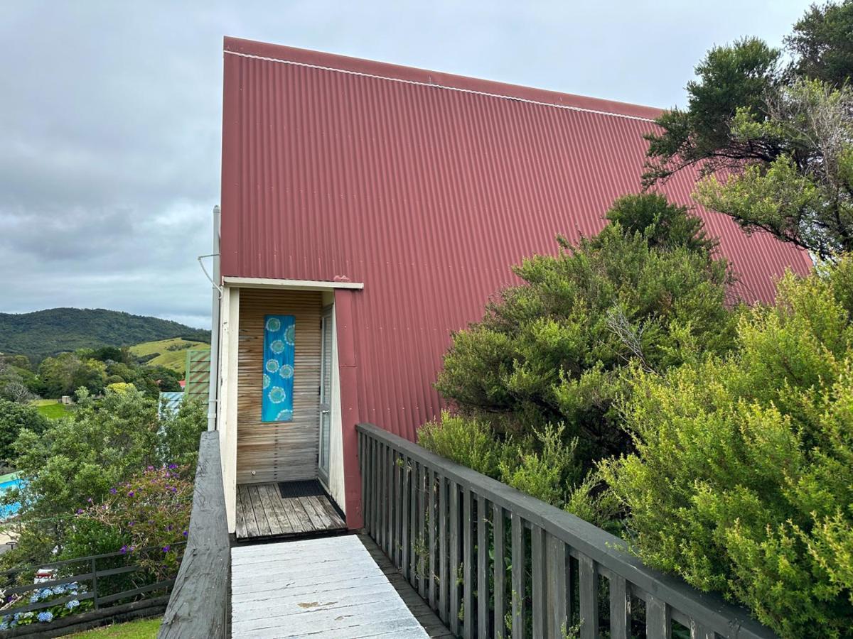 Pohutukawa Coastal Chalets Coromandel Екстериор снимка