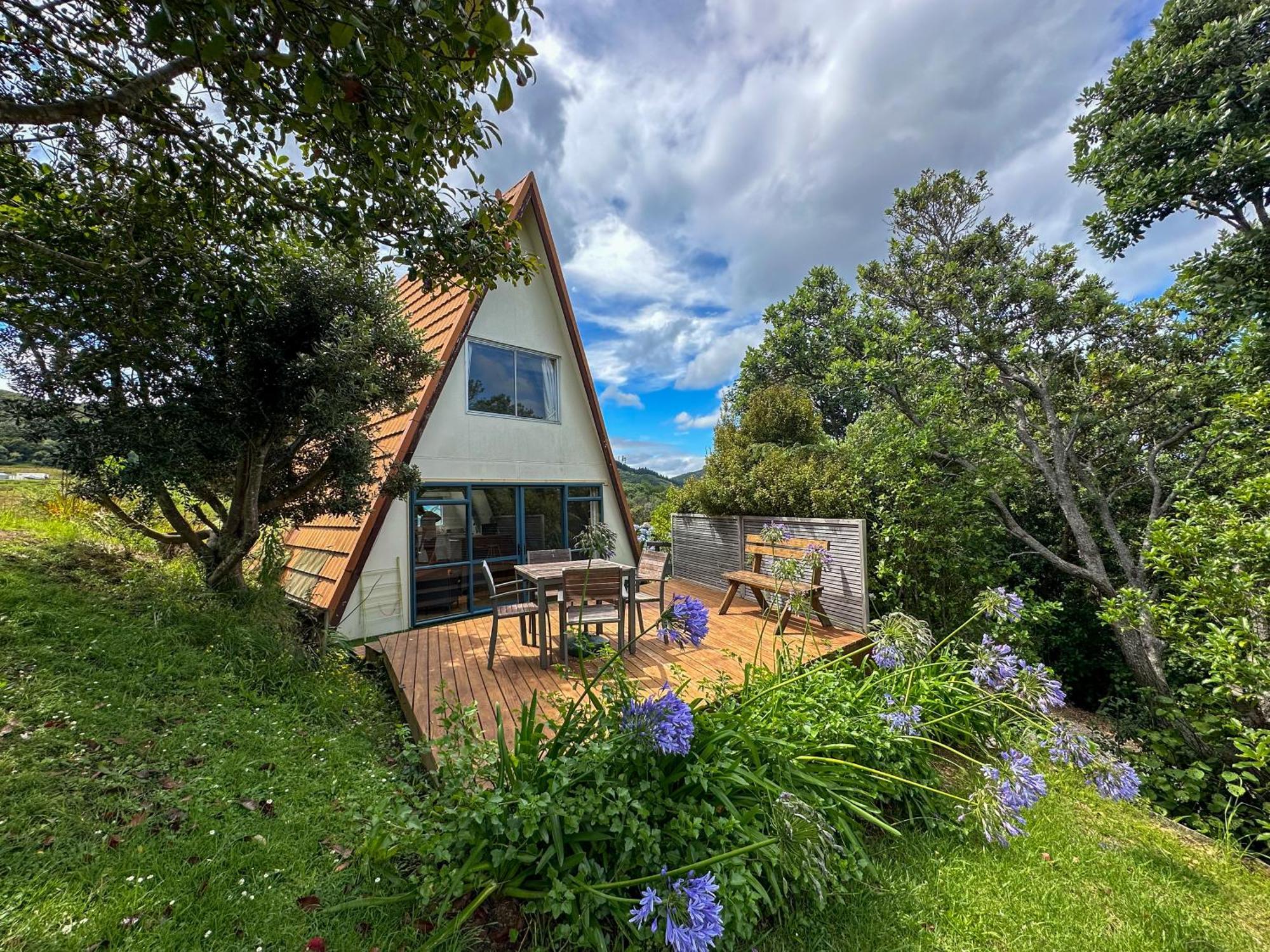 Pohutukawa Coastal Chalets Coromandel Стая снимка